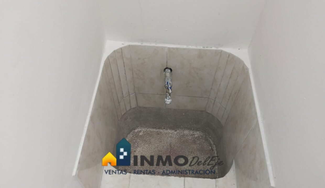 WhatsApp Image 2025-11-25 at 15.54.31