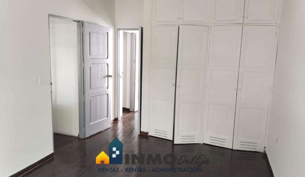 WhatsApp Image 2025-11-25 at 15.54.34