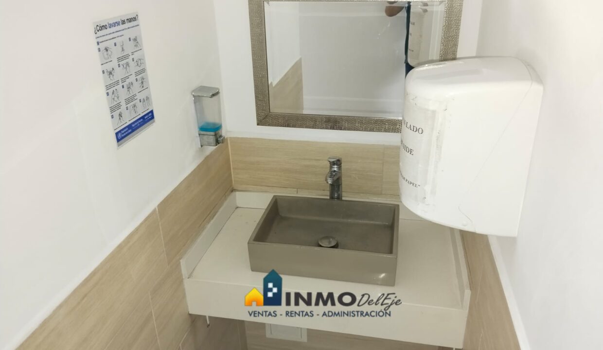 WhatsApp Image 2025-11-25 at 16.42.17